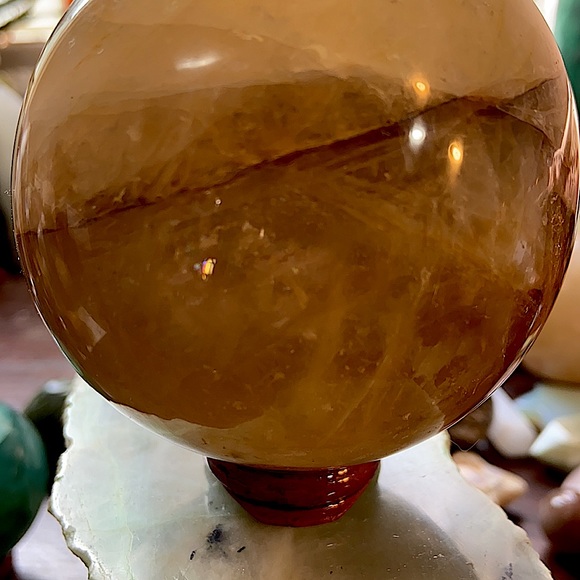 🔥SALE🔥 Honey Calcite Crystal Sphere With Sparkles And Rainbows! - Picture 7 of 10